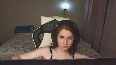 ShanBury webcam model stream image