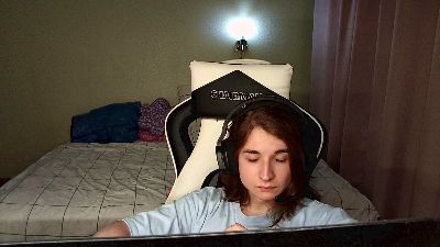 ShanBury webcam model stream image