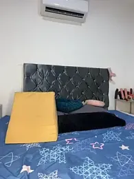 Abusive_cousin webcam model stream image
