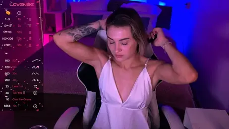 Milii18 webcam model stream image