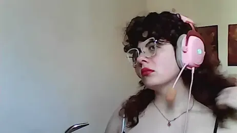 Owly_bloom webcam stripchat model stream image