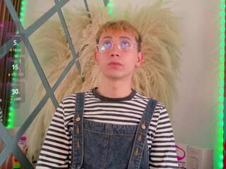 Naughty Scott webcam flirt4free model stream image