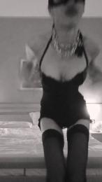 HotManenki_girl webcam model stream image