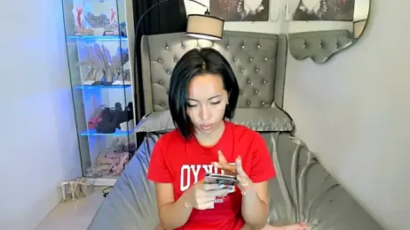 reighnempress webcam model stream image