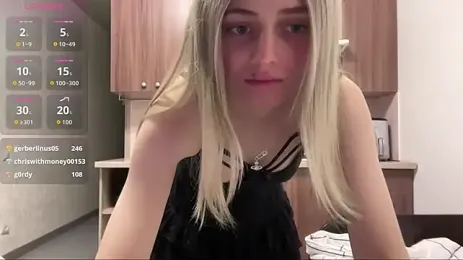 AidaGloshen webcam stripchat model stream image