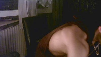 XweezleXx webcam model stream image