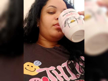 Thepoolgirl webcam model stream image