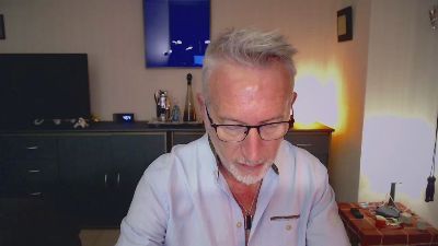 Takyourme webcam model stream image