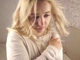 hollisblaze webcam model stream image