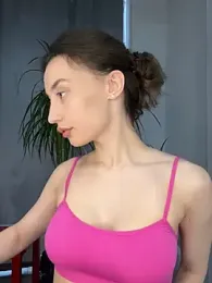 Polli_Kiss webcam model stream image