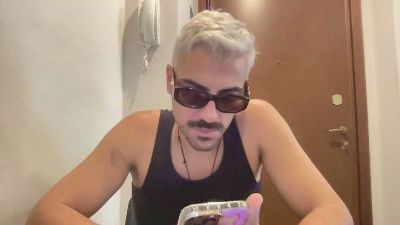 Giovannuzz webcam model stream image