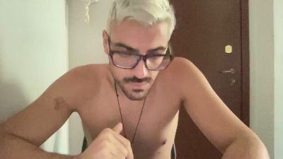 Giovannuzz webcam model stream image