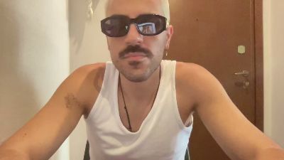 Giovannuzz webcam model stream image