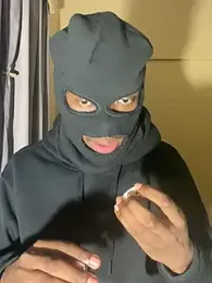 blackk44- webcam model stream image