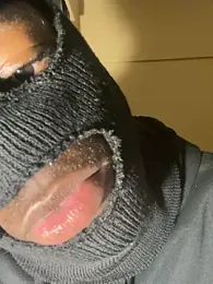 blackk44- webcam model stream image
