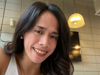 IvyAguaz webcam model stream image