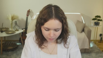 PollyFurr webcam model stream image