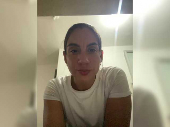 NatyArango webcam model stream image