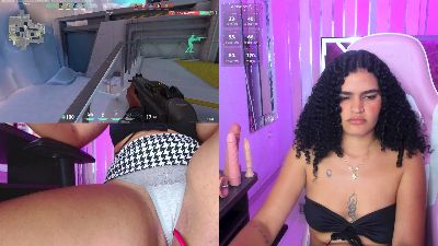 MiaRow webcam model stream image