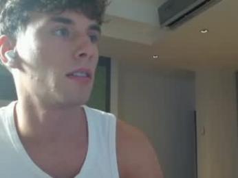 joel_friendly webcam model stream image