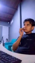 Aleclig webcam model stream image