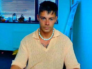 Zeb Madison webcam model stream image