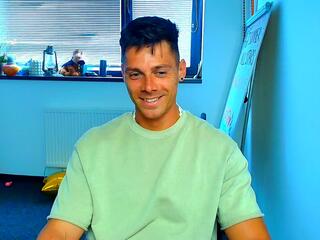 Zeb Madison webcam model stream image