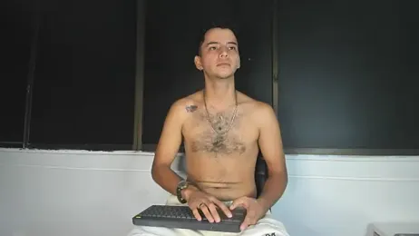 HellAndDante_ webcam model stream image