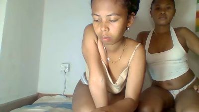 AnnahCaiira webcam model stream image
