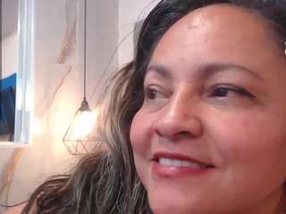 alison-marr webcam model stream image