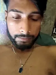 SINGLE_BOY_SITAR webcam model stream image