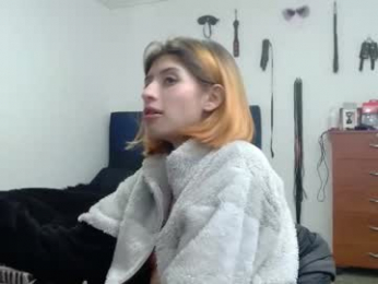 kratos_and_afrodita webcam chaturbate model stream image