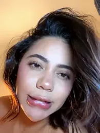 Aryrosee webcam model stream image