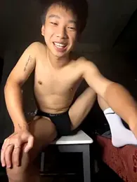 Joey11110 webcam model stream image