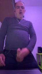 angevil2020 webcam model stream image