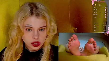 Creatrix_Lola webcam model stream image