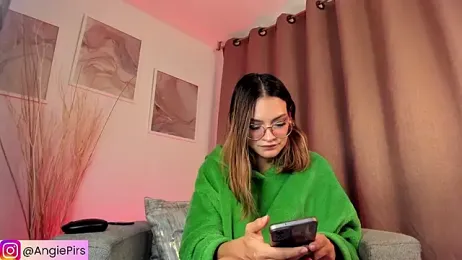 Angie_Pirss webcam model stream image
