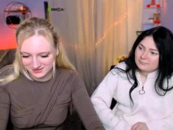 milana_kick webcam model stream image