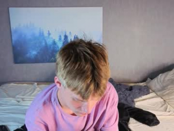 louie_evans webcam chaturbate model stream image