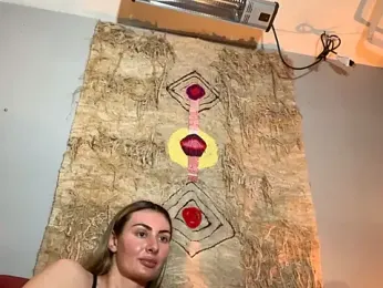 Alyssa_rhoades webcam stripchat model stream image