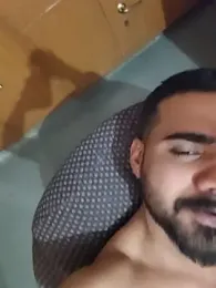 Yourguys21 webcam model stream image