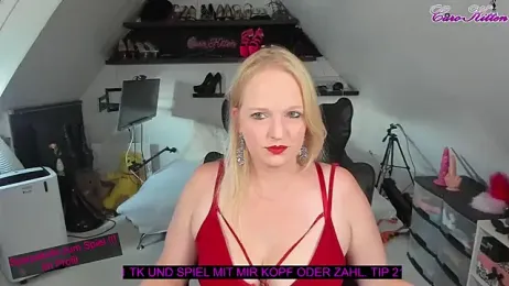 caro_kitten webcam model stream image