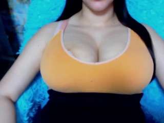 suecute webcam model stream image