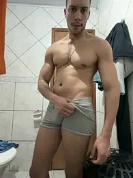 Rapha2021 webcam model stream image