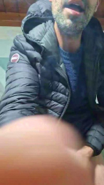 Arrettu87 webcam model stream image