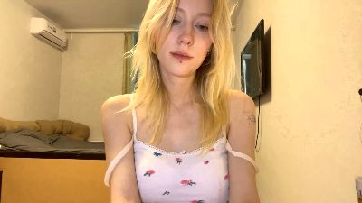 HongMitchell webcam model stream image