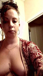RubyGlam webcam model stream image