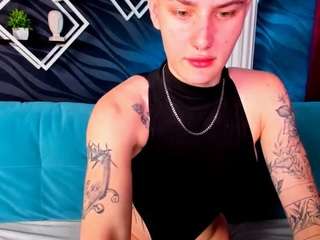 lindabryantt webcam model stream image