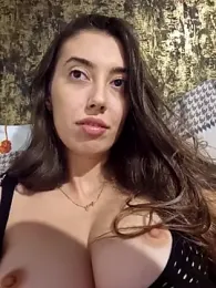 Virggin_Squirt webcam stripchat model stream image