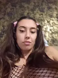 Virggin_Squirt webcam model stream image